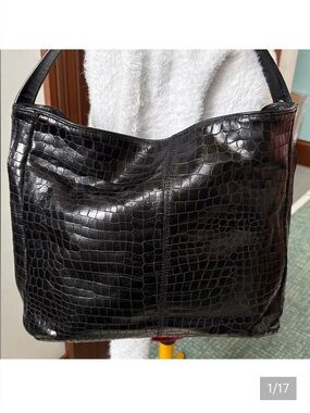 Donald Pliner  shoulder bag  croc embossed leather  black   inside top pocket